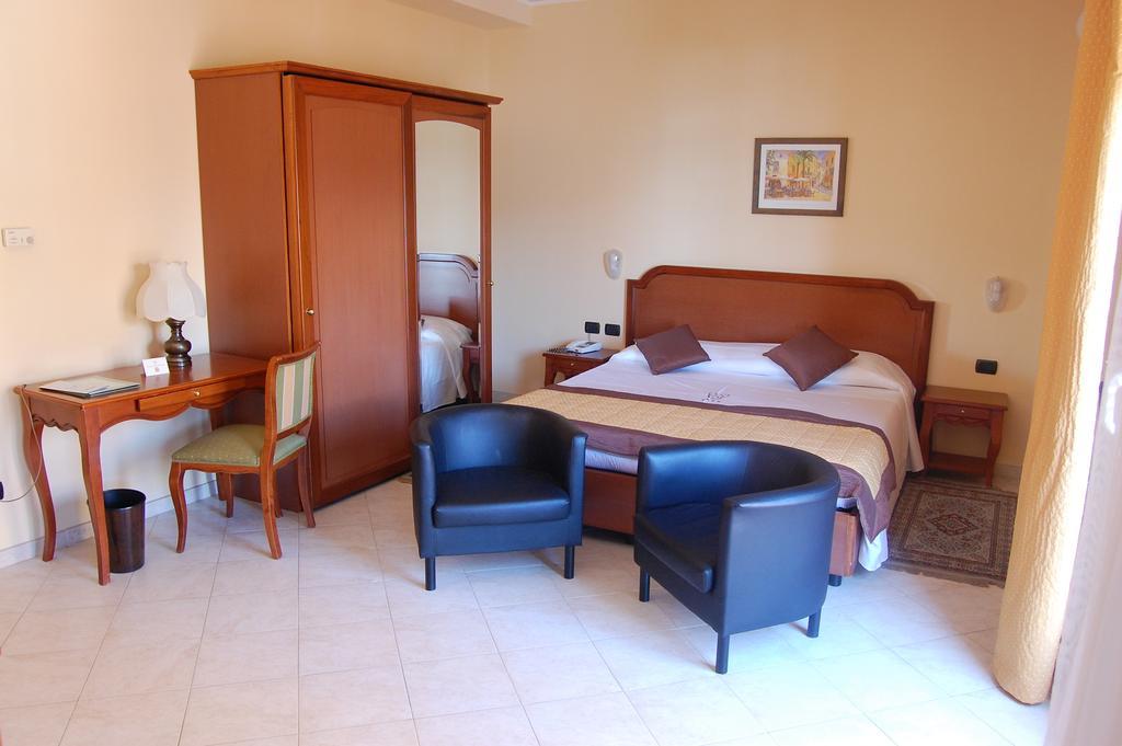 Grand Hotel Moroni Финале Лигуре Номер фото